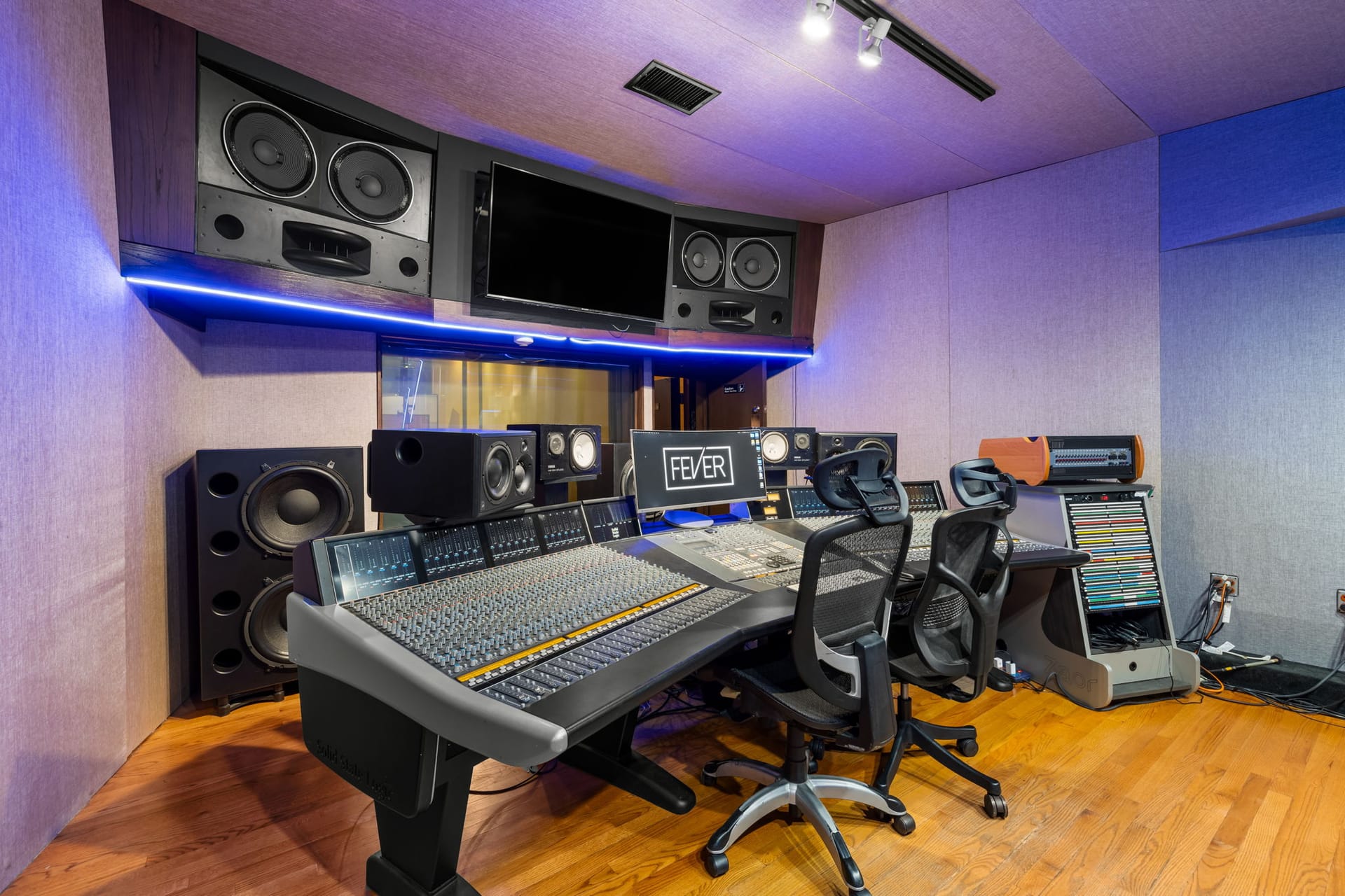 Clear Lake Audio interior